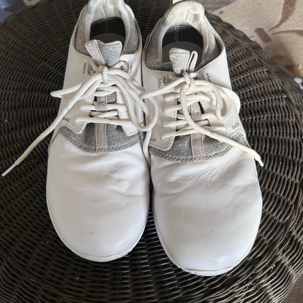 true golf shoes 12